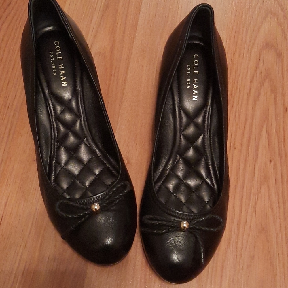 Cole haan black wedges